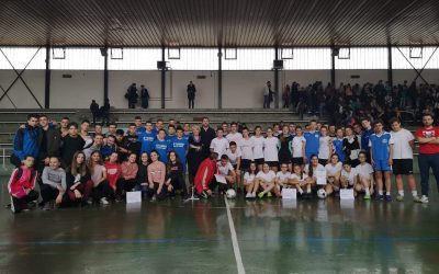 NOGOMETAŠI I NOGOMETAŠICE O.Š.”KISELJAK” KISELJAK