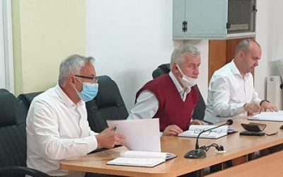 OBRAĆANJE NAČELNIKA VLASNICIMA TRGOVINA KOJIMA JE ZABRANJEN RAD