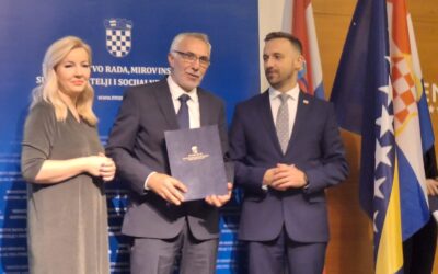 Ugovor vrijedan 25.000,00 eura za opremanje i uređenje gradske knjižnice